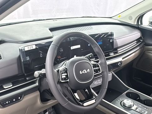 New 2026 Kia Carnival LXS image 34