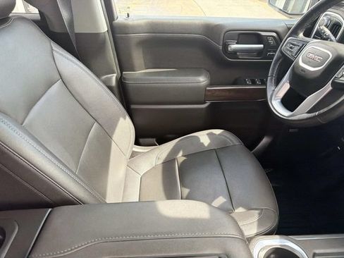 Used 2022 GMC Sierra 1500 SLT RWD image 13