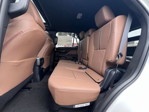 New 2026 Toyota 4Runner Limited AWD/4WD image 13