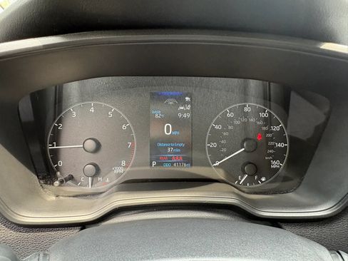 Used 2025 Toyota Corolla LE FWD image 34