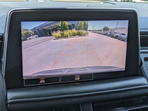 Used 2021 Chevrolet Tahoe LT AWD/4WD image 24