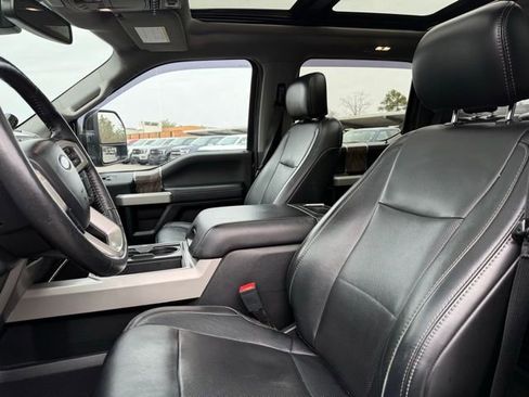 Used 2019 Ford F350 Lariat w/ Lariat Ultimate Package image 9