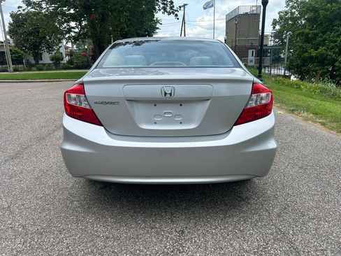 Used 2012 Honda Civic LX image 4