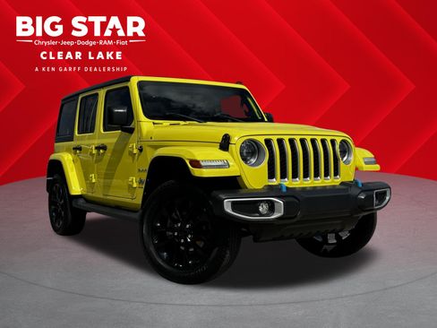 Used 2023 Jeep Wrangler Unlimited Sahara AWD/4WD image 1