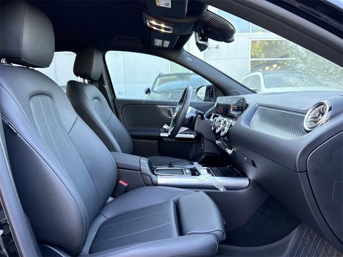 Certified 2025 Mercedes-Benz GLA 250 image 20