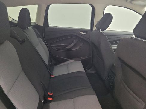 Used 2018 Ford Escape SE w/ Ford Safe & Smart Package FWD image 19