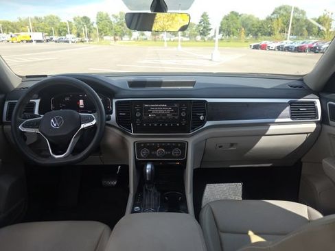 Used 2022 Volkswagen Atlas SE AWD/4WD image 18