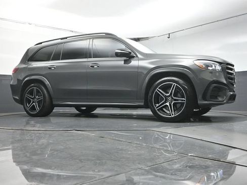 Used 2026 Mercedes-Benz GLS 450 4MATIC image 33
