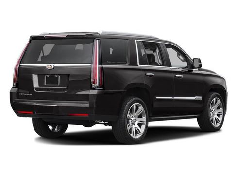 Used 2016 Cadillac Escalade Premium AWD/4WD image 5