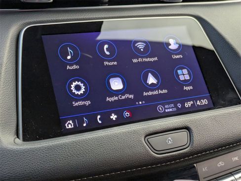 Used 2023 Cadillac XT4 Premium Luxury image 21