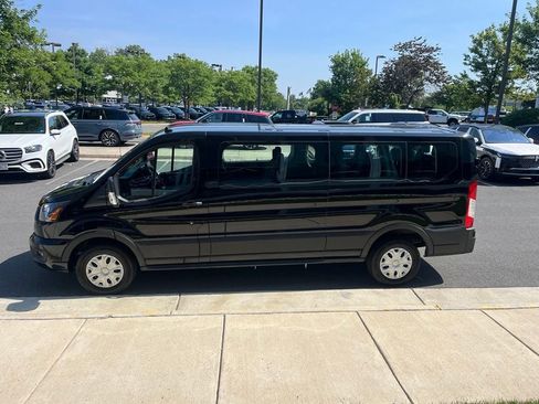 Used 2025 Ford Transit 350 XLT RWD image 4