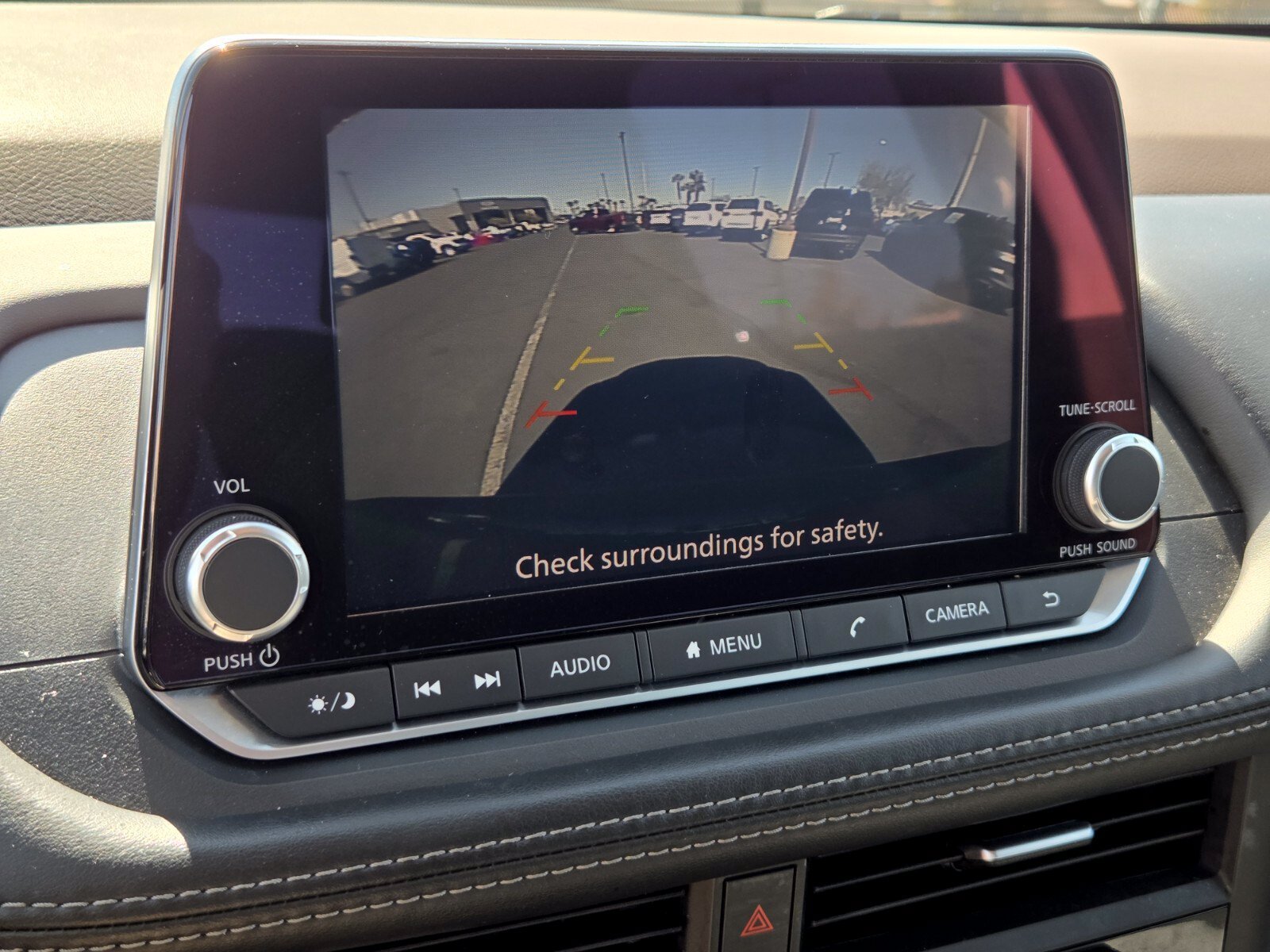 Used 2023 Nissan Rogue SV FWD image 21