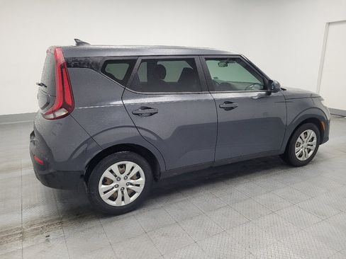 Used 2021 Kia Soul LX image 10
