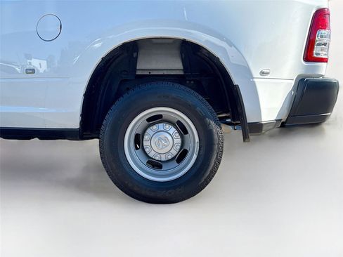 Used 2022 RAM 3500 Tradesman w/ Max Tow Package image 28