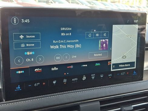 Certified 2023 Lincoln Corsair AWD w/ Equipment Group 101A image 17