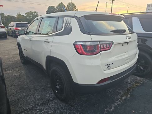 Used 2018 Jeep Compass Sport w/ Tech Group AWD/4WD image 6