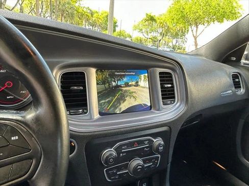 Certified 2023 Dodge Charger SXT RWD image 25