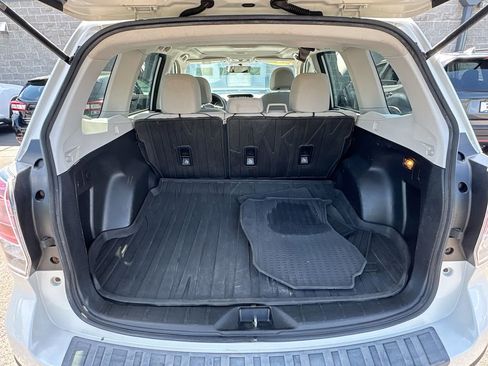 Used 2018 Subaru Forester 2.5i Premium w/ All-Weather Package AWD/4WD image 25