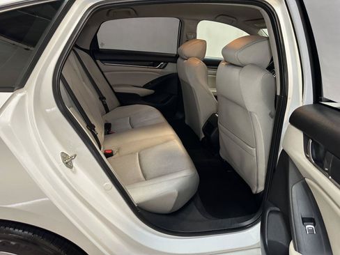 Used 2019 Honda Accord LX image 35