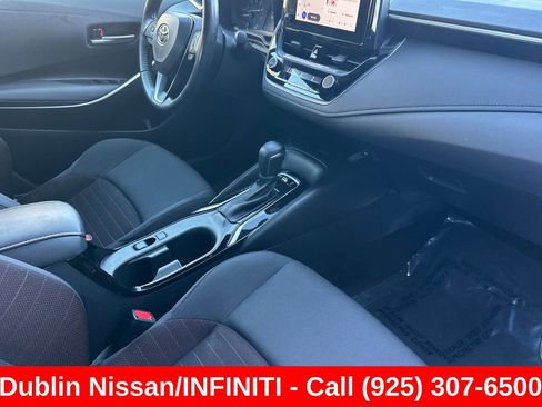 Used 2024 Toyota Corolla SE w/ SE Premium Package FWD image 19