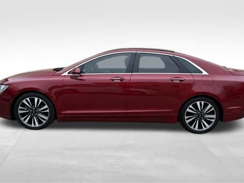Used 2017 Lincoln MKZ Reserve w/ Climate Package image 10