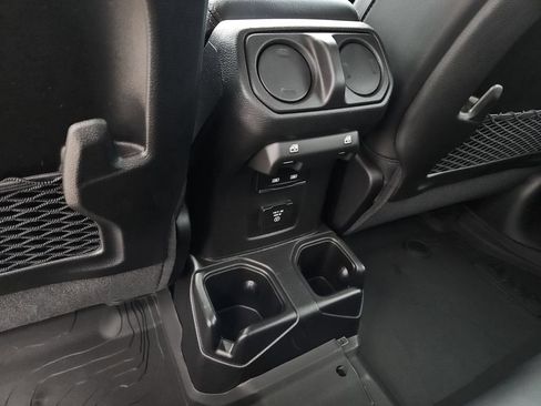 New 2026 Jeep Gladiator Rubicon AWD/4WD image 10