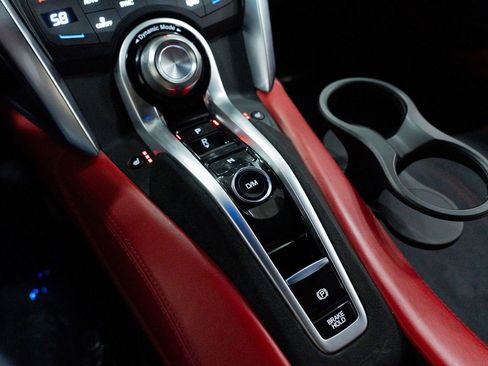 Used 2017 Acura NSX image 40