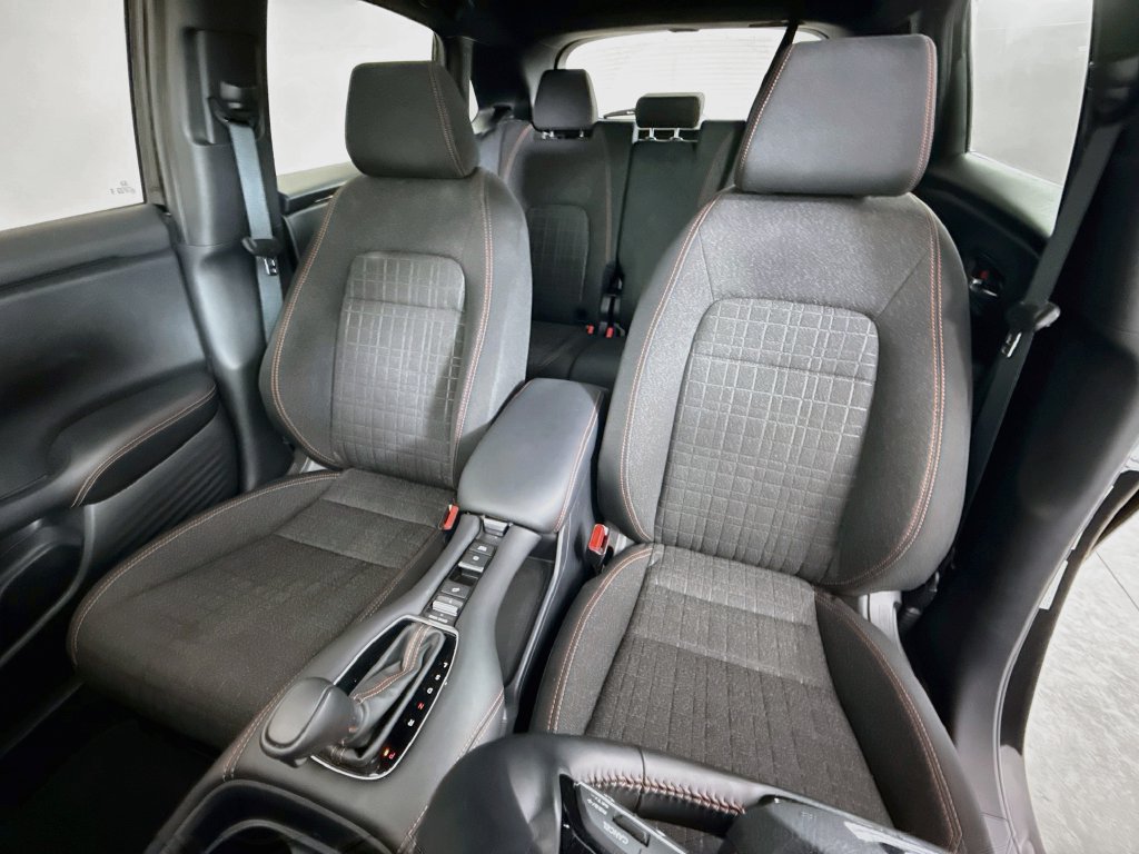 Used 2026 Honda HR-V Sport image 11