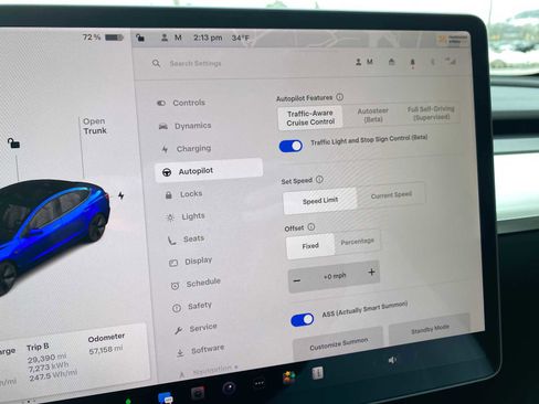 Used 2021 Tesla Model 3 Standard Range Plus image 22