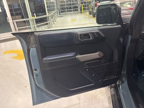 Used 2021 Ford Bronco Outer Banks image 13