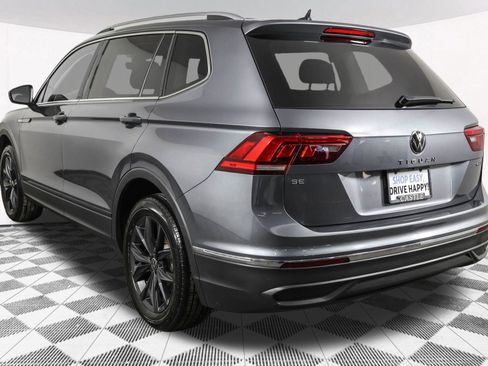 Used 2024 Volkswagen Tiguan SE image 16