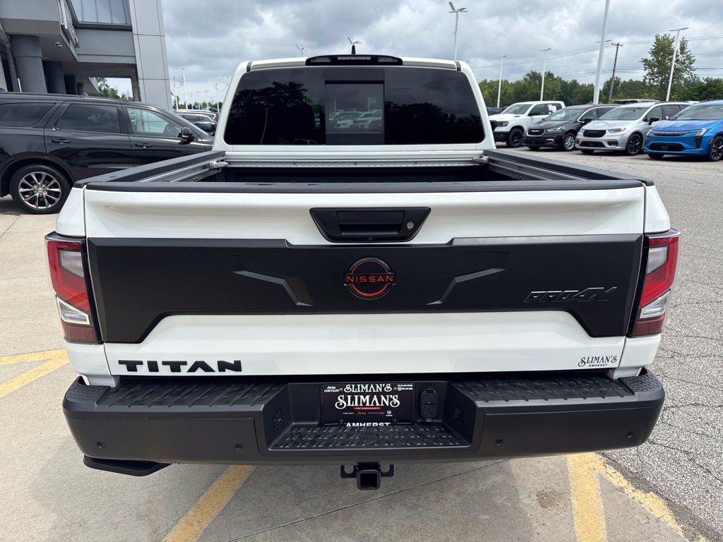 Used 2024 Nissan Titan PRO-4X w/ Pro-4x Convenience Package AWD/4WD image 6