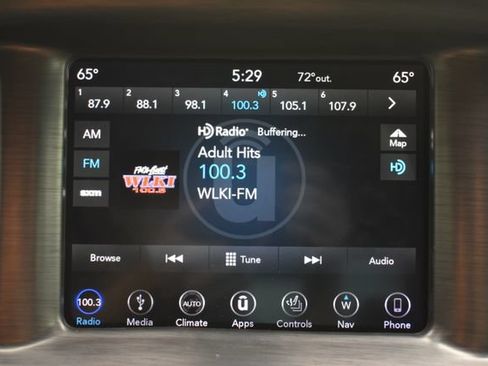 Used 2017 Dodge Charger SXT w/ AWD Plus Group image 27