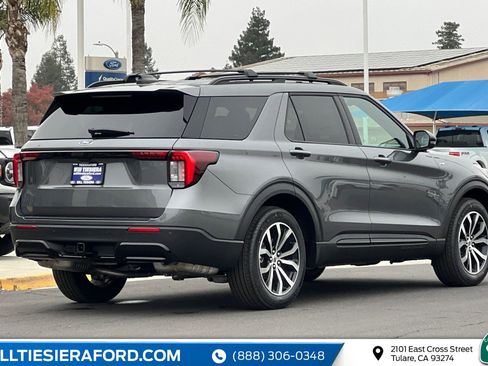 New 2026 Ford Explorer ST-Line image 7