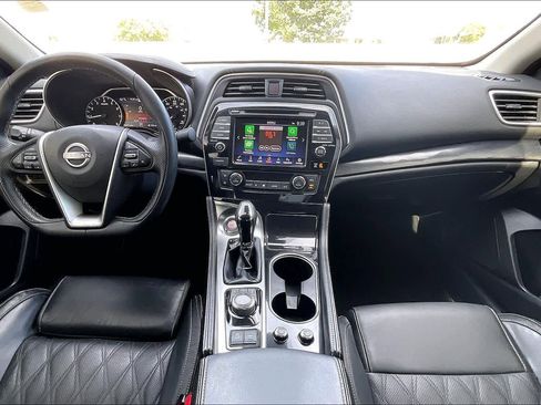 Used 2023 Nissan Maxima Platinum w/ Sport Mat Group FWD image 15