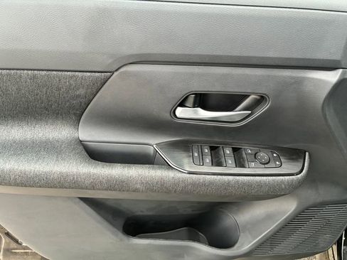 New 2026 Nissan Kicks SV w/ Cold Weather Package FWD image 13