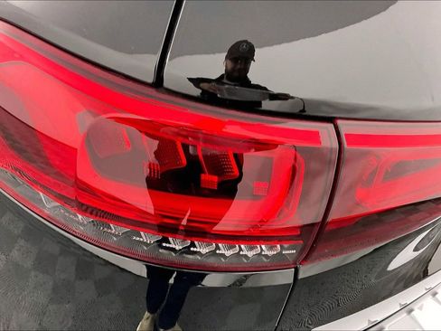 Certified 2023 Mercedes-Benz GLB 250 4MATIC image 24