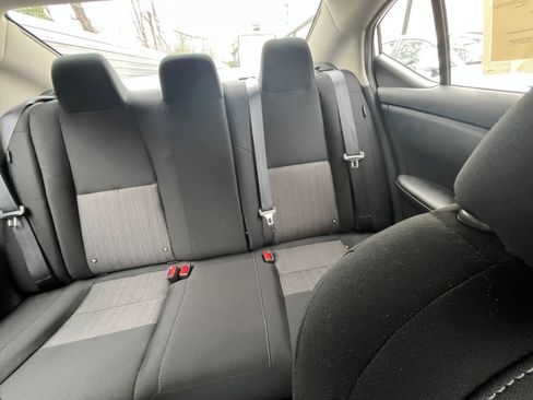 Used 2025 Nissan Sentra SV image 32