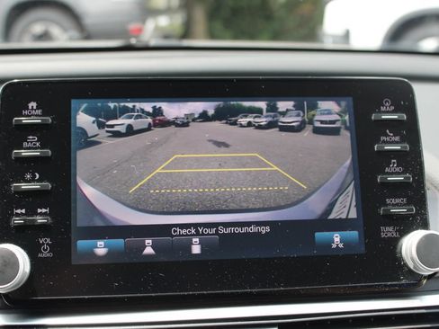 Used 2018 Honda Accord EX-L image 23
