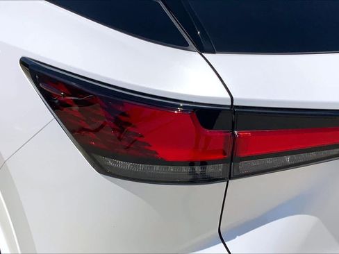 Used 2024 Lexus RX 350 Premium Plus w/ Convenience Package FWD image 28