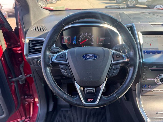 Used 2019 Ford Edge ST w/ Equipment Group 401A AWD/4WD image 23