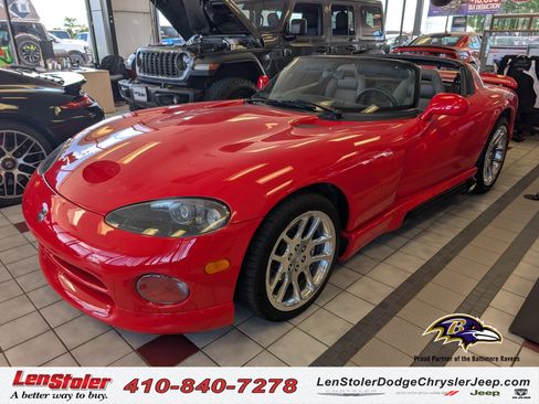 Used 1994 Dodge Viper RT/10 RWD image 1