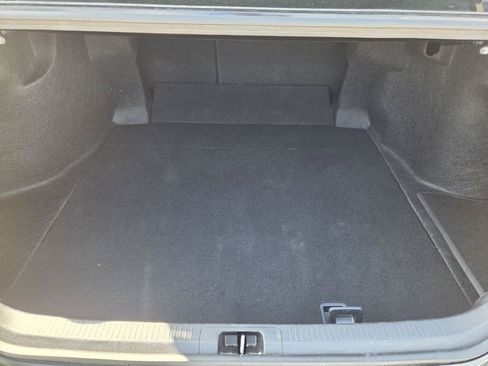 Used 2025 Toyota Camry SE FWD image 30
