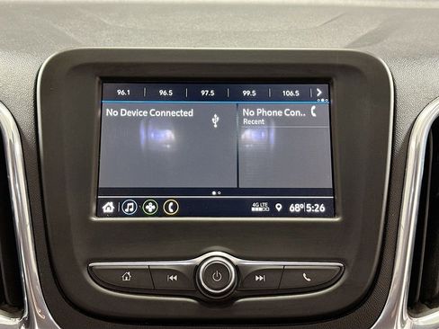 Used 2019 Chevrolet Equinox LT FWD image 17
