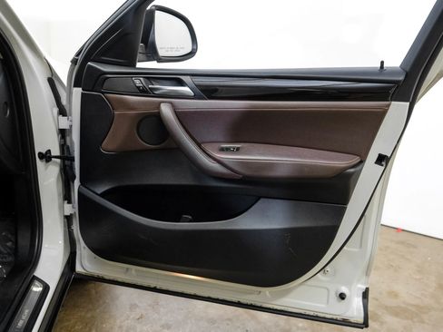 Used 2016 BMW X4 xDrive28i image 37