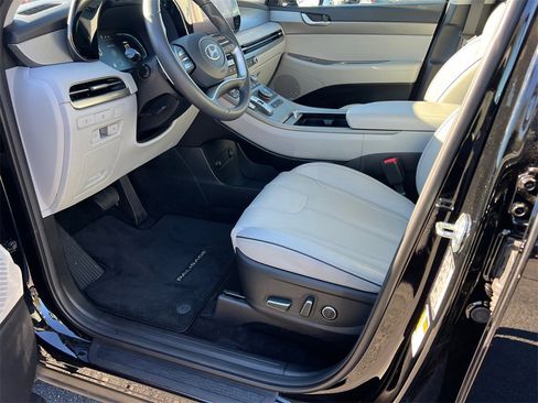 Used 2025 Hyundai Palisade SEL image 9