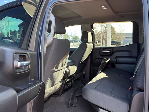 Used 2021 Chevrolet Silverado 1500 LT image 16