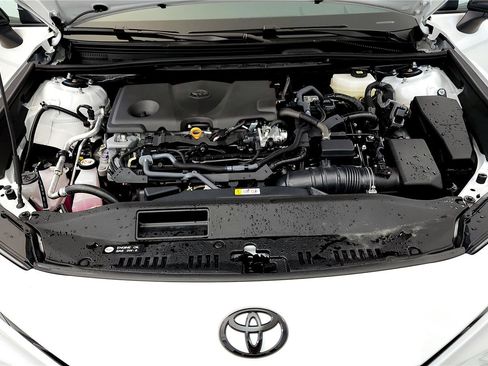 Used 2026 Toyota Camry XSE w/ Premium Plus Package AWD/4WD image 15