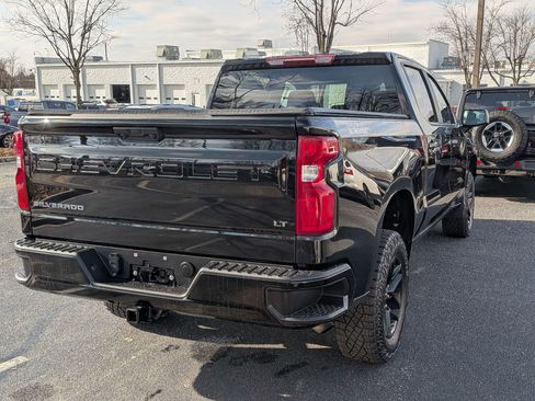 Certified 2023 Chevrolet Silverado 1500 LT Trail Boss image 9