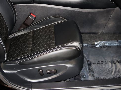 Used 2023 Nissan Maxima Platinum image 57